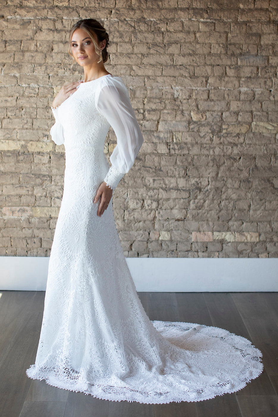 Lace Wedding Train Loop Wedding Dress Theia Dresses Theia Wedding Dress Piece Poshmark Lace Wedding Train Loop Wedding Dress Theia Dresses Theia Wedding Dress Piece Poshmark